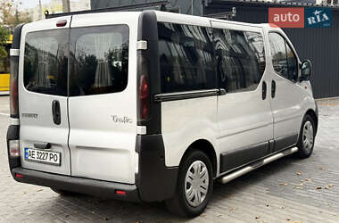 Минивэн Renault Trafic 2003 в 