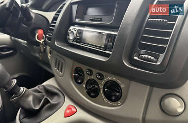 Минивэн Renault Trafic 2003 в 