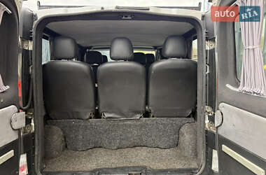 Минивэн Renault Trafic 2003 в 