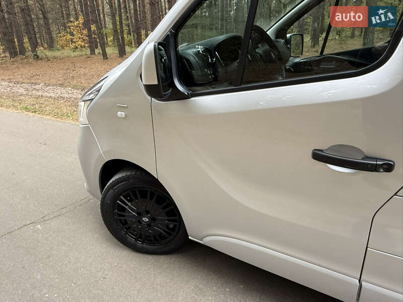 Минивэн Renault Trafic 2020 в Киеве