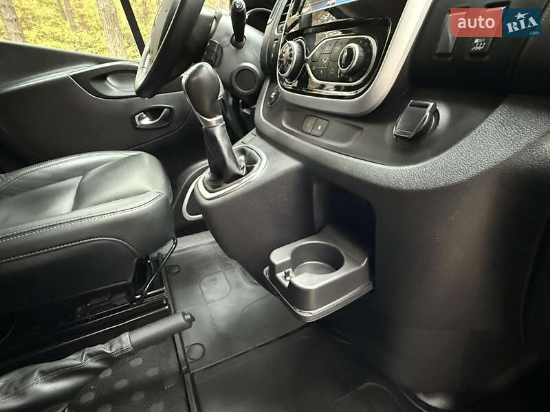 Минивэн Renault Trafic 2020 в Киеве