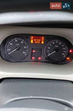 Минивэн Renault Trafic 2009 в 