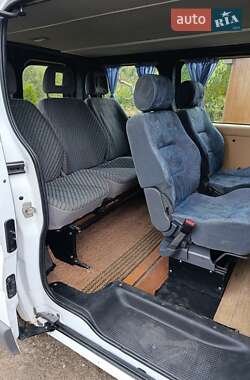 Минивэн Renault Trafic 2009 в 