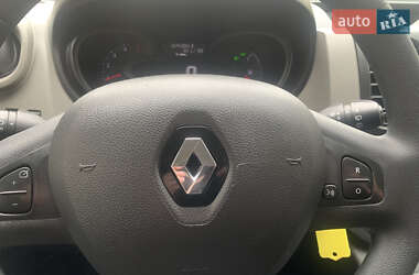 Минивэн Renault Trafic 2019 в 