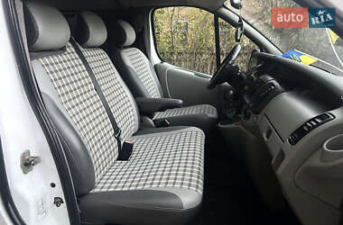 Минивэн Renault Trafic 2006 в 