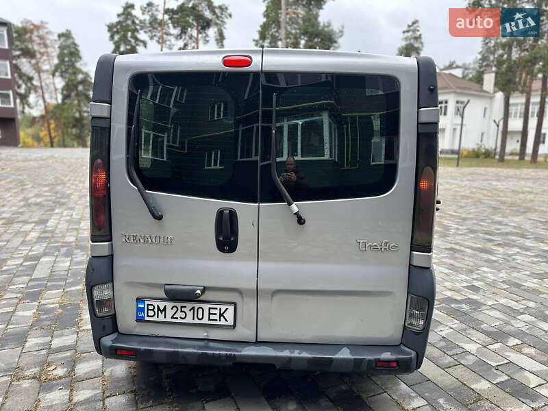 Минивэн Renault Trafic 2002 в Ахтырке фото 7 Минивэн Renault Trafic 2002 в Ахтырке