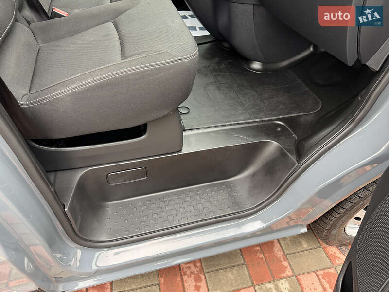 Грузовой фургон Renault Trafic 2020 в Казатине