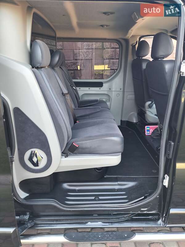 Минивэн Renault Trafic 2014 в Ровно фото 16 Минивэн Renault Trafic 2014 в Ровно