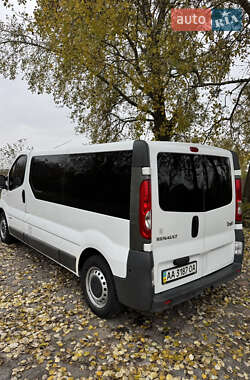 Минивэн Renault Trafic 2009 в 