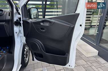 Грузопассажирский фургон Renault Trafic 2020 в 