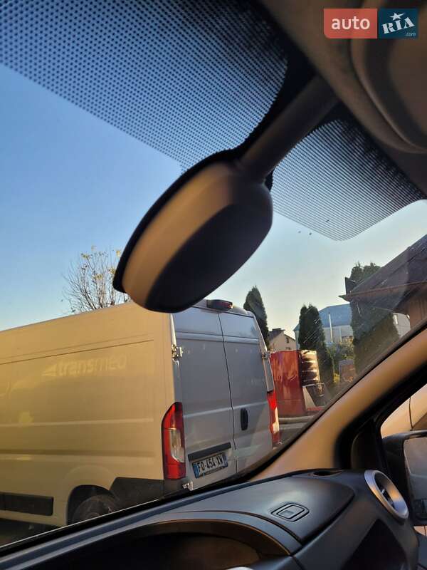 Вантажний фургон Renault Trafic 2021 в Тернополі фото 31 Вантажний фургон Renault Trafic 2021 в Тернополі