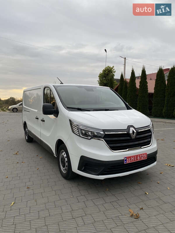 Грузовой фургон Renault Trafic 2023 в Львове фото Грузовой фургон Renault Trafic 2023 в Львове