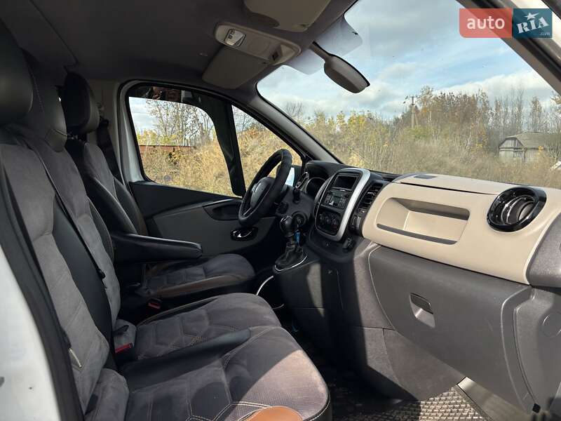 Мінівен Renault Trafic 2018 в Прилуках
