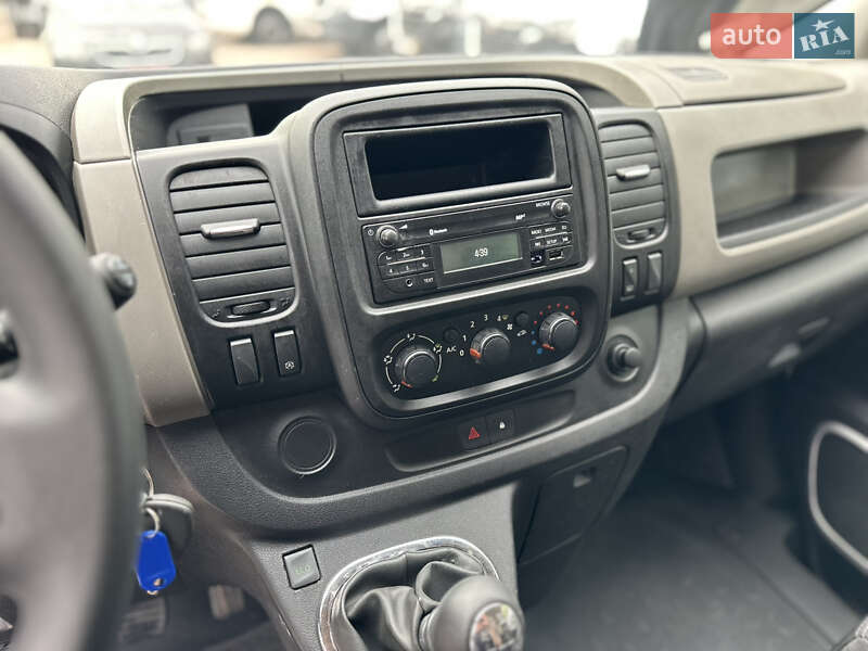 Грузовой фургон Renault Trafic 2016 в Ровно фото 18 Грузовой фургон Renault Trafic 2016 в Ровно