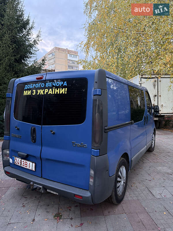 Минивэн Renault Trafic 2002 в Краматорске фото 4 Минивэн Renault Trafic 2002 в Краматорске