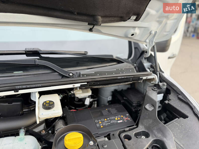 Грузовой фургон Renault Trafic 2023 в Дубно фото 33 Грузовой фургон Renault Trafic 2023 в Дубно