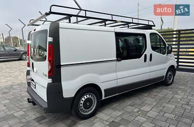 Минивэн Renault Trafic 2014 в 