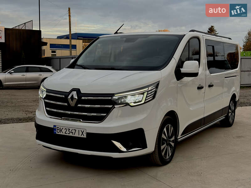 Мінівен Renault Trafic 2022 в Дубні