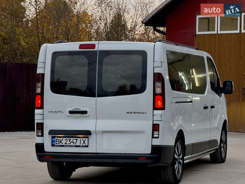 Мінівен Renault Trafic 2022 в Дубні