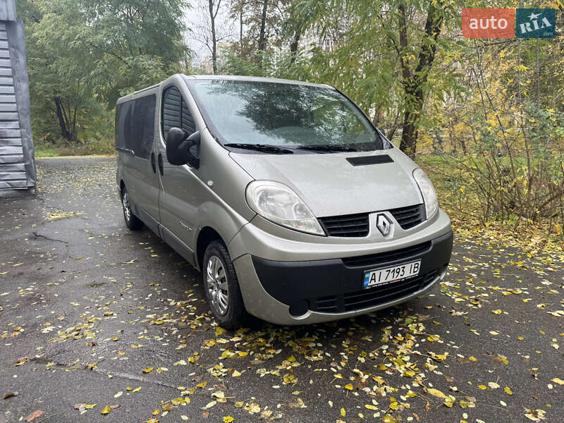 Минивэн Renault Trafic 2011 в Киеве фото 2 Минивэн Renault Trafic 2011 в Киеве