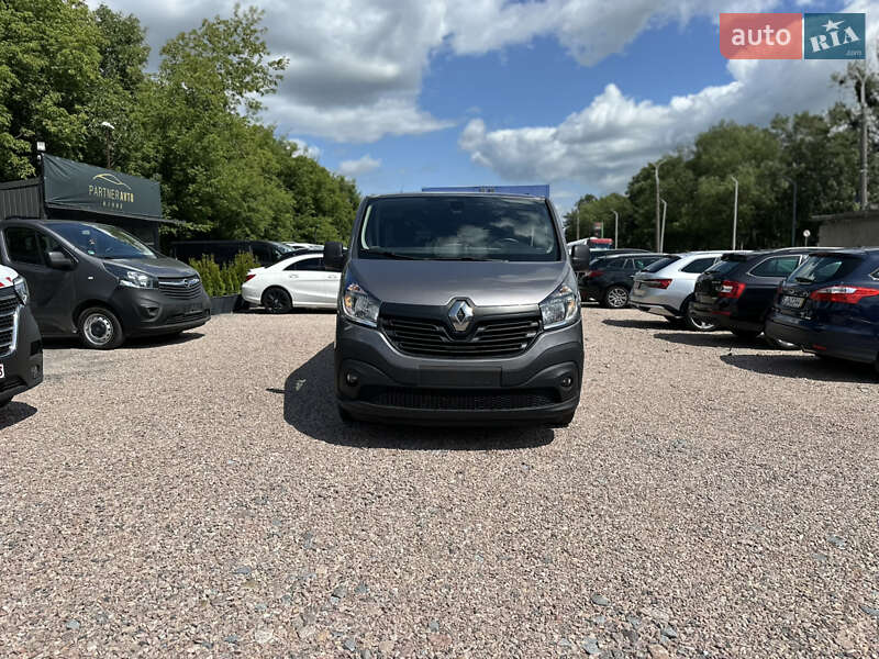 Грузовой фургон Renault Trafic 2017 в Ровно фото 3 Грузовой фургон Renault Trafic 2017 в Ровно