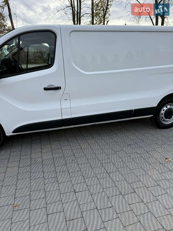 Грузовой фургон Renault Trafic 2023 в Львове