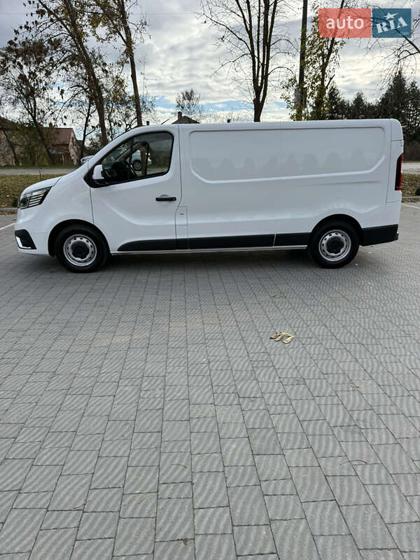 Грузовой фургон Renault Trafic 2023 в Львове