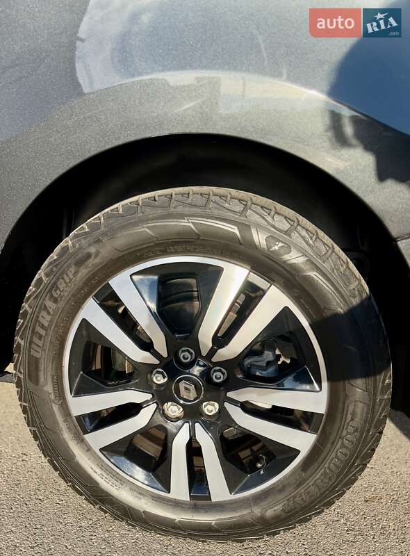 Минивэн Renault Trafic 2022 в Киеве фото 33 Минивэн Renault Trafic 2022 в Киеве