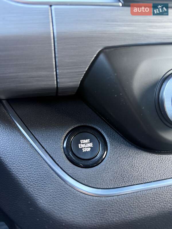 Минивэн Renault Trafic 2022 в Киеве фото 101 Минивэн Renault Trafic 2022 в Киеве