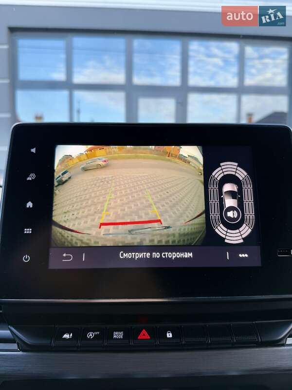 Минивэн Renault Trafic 2022 в Киеве фото 106 Минивэн Renault Trafic 2022 в Киеве