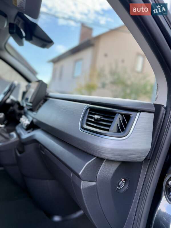 Минивэн Renault Trafic 2022 в Киеве фото 113 Минивэн Renault Trafic 2022 в Киеве