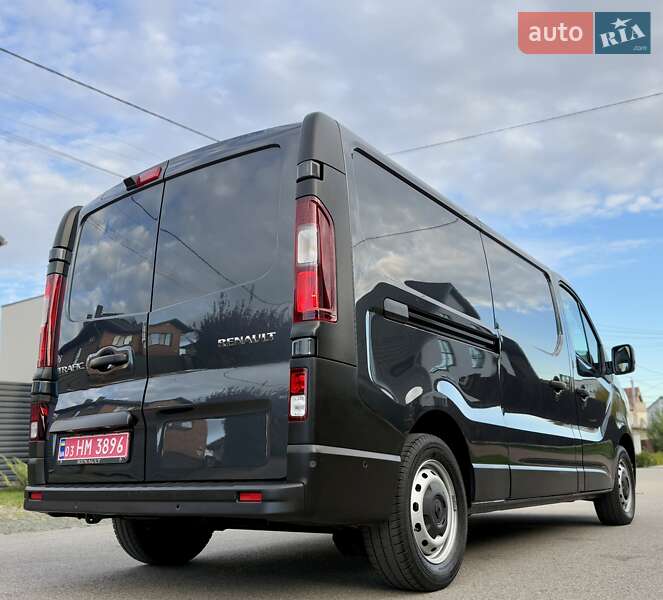 Грузовой фургон Renault Trafic 2023 в Киеве фото 16 Грузовой фургон Renault Trafic 2023 в Киеве