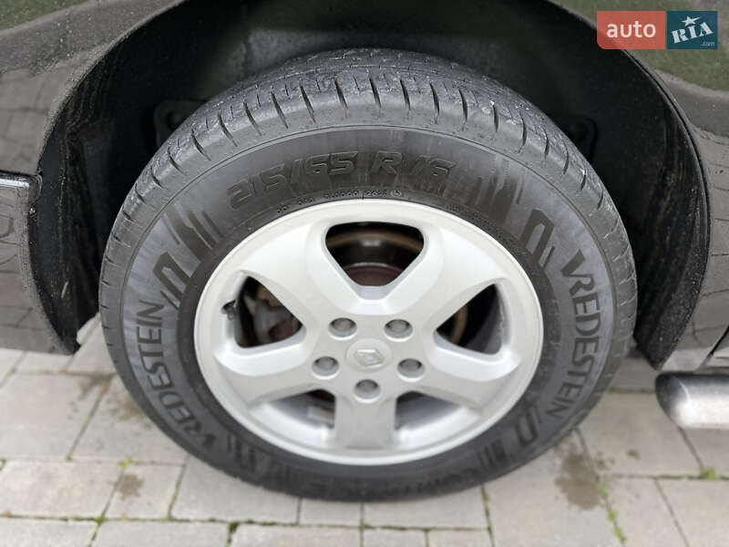 Мінівен Renault Trafic 2013 в Рівному