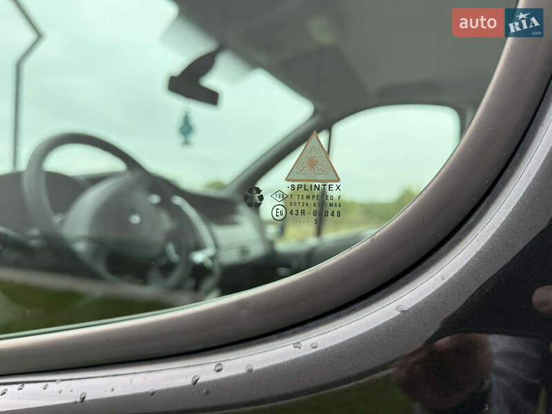 Мінівен Renault Trafic 2013 в Рівному