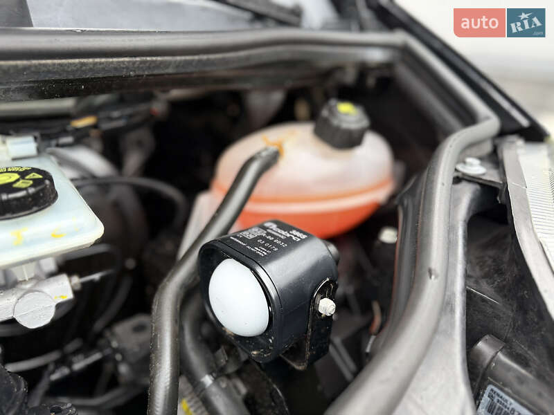 Мінівен Renault Trafic 2013 в Рівному