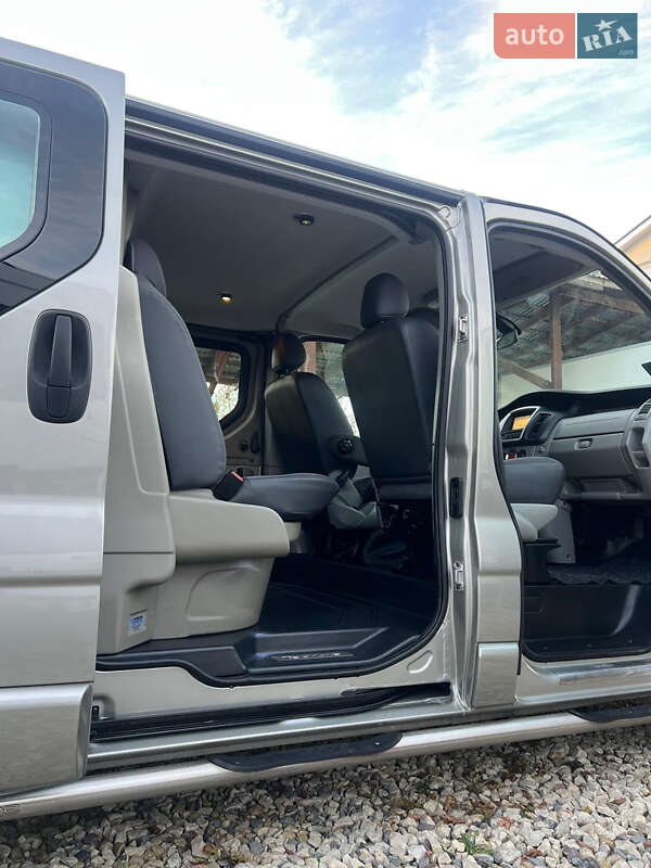 Минивэн Renault Trafic 2012 в Львове