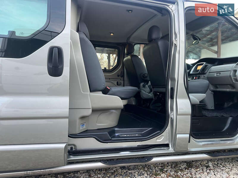 Минивэн Renault Trafic 2012 в Львове