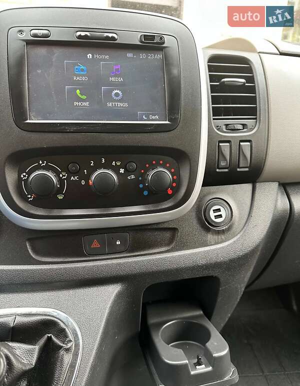 Грузовой фургон Renault Trafic 2014 в Кропивницком