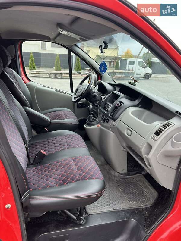 Минивэн Renault Trafic 2014 в Луцке фото 19 Минивэн Renault Trafic 2014 в Луцке