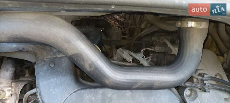 Мінівен Renault Trafic 2004 в Бродах