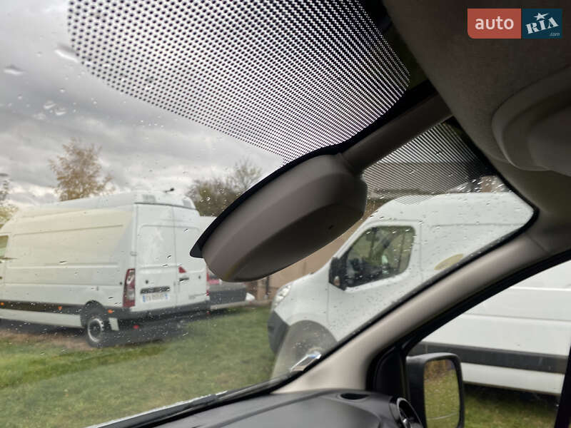 Вантажний фургон Renault Trafic 2021 в Дубні