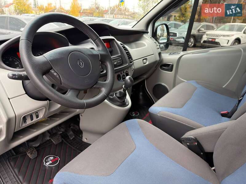 Грузовой фургон Renault Trafic 2012 в Харькове фото 13 Грузовой фургон Renault Trafic 2012 в Харькове