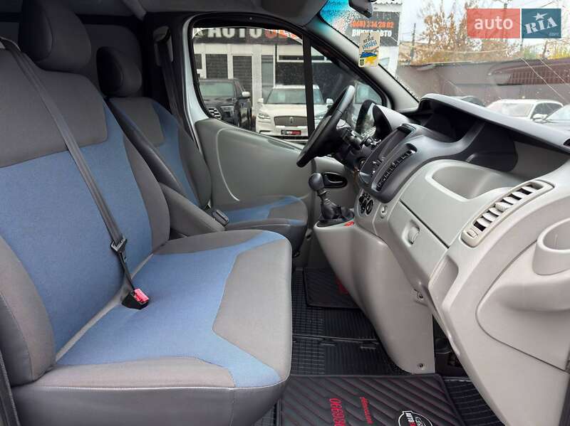 Грузовой фургон Renault Trafic 2012 в Харькове фото 16 Грузовой фургон Renault Trafic 2012 в Харькове
