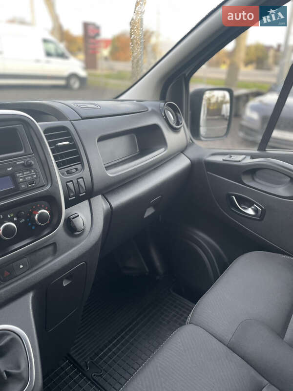 Вантажний фургон Renault Trafic 2020 в Луцьку