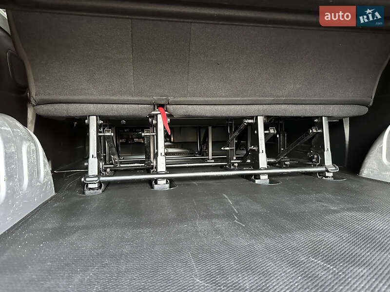 Минивэн Renault Trafic 2017 в Ужгороде фото 14 Минивэн Renault Trafic 2017 в Ужгороде