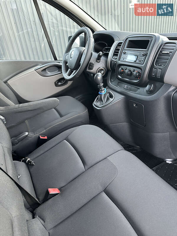 Минивэн Renault Trafic 2017 в Ужгороде фото 30 Минивэн Renault Trafic 2017 в Ужгороде
