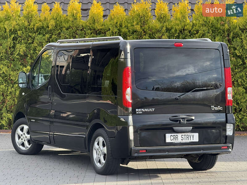 Мінівен Renault Trafic 2014 в Стрию