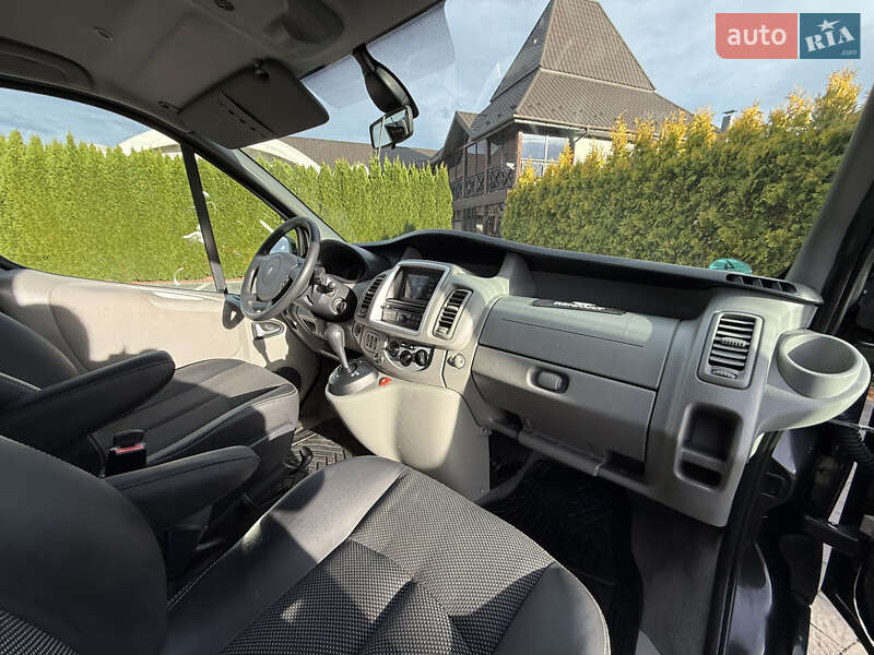 Мінівен Renault Trafic 2014 в Стрию
