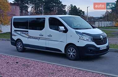 Минивэн Renault Trafic 2016 в Сарнах