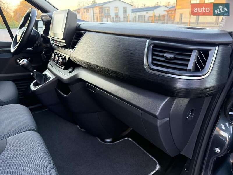 Минивэн Renault Trafic 2022 в Умани